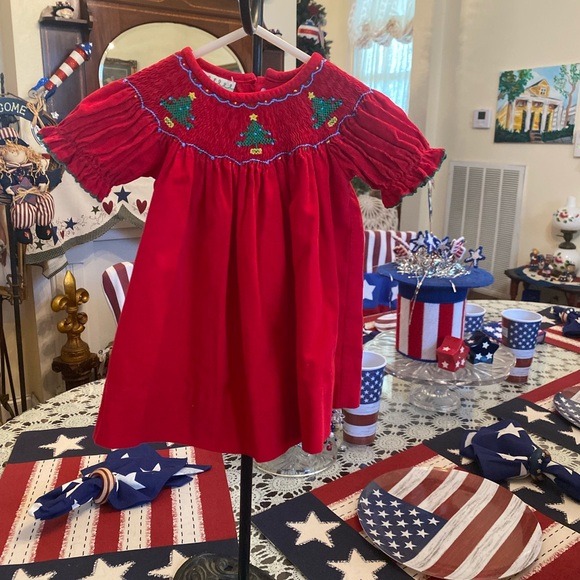 Le Za Me Smocked Infant girls Dress size 12 months - Picture 3 of 16